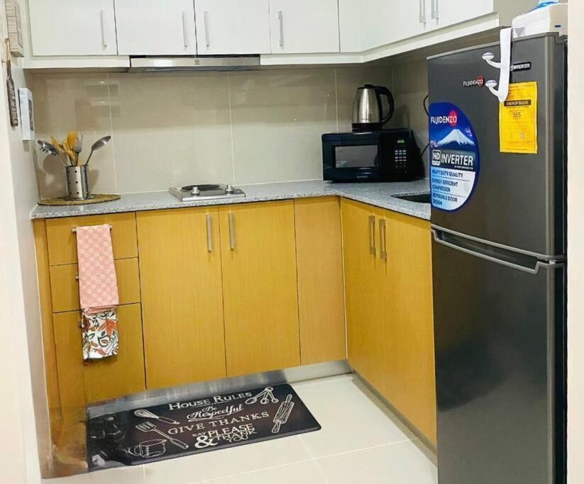 Cosy Executive 1 Bedroom Uptown Parksuites Ultra Fast Internet Manila Kültér fotó