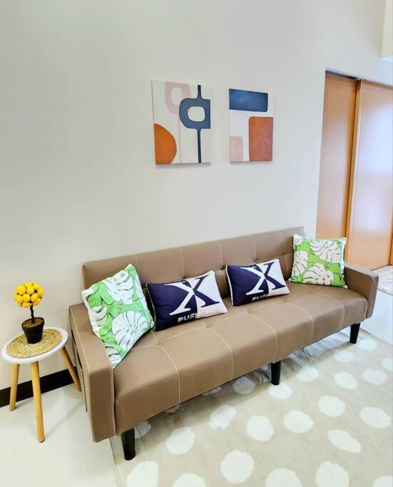 Cosy Executive 1 Bedroom Uptown Parksuites Ultra Fast Internet Manila Kültér fotó